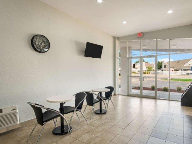 Motel 6-Lexington, Ky - Airport Екстериор снимка