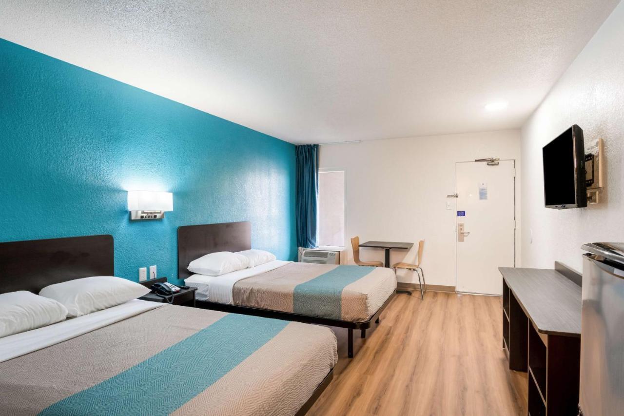 Motel 6-Lexington, Ky - Airport Екстериор снимка